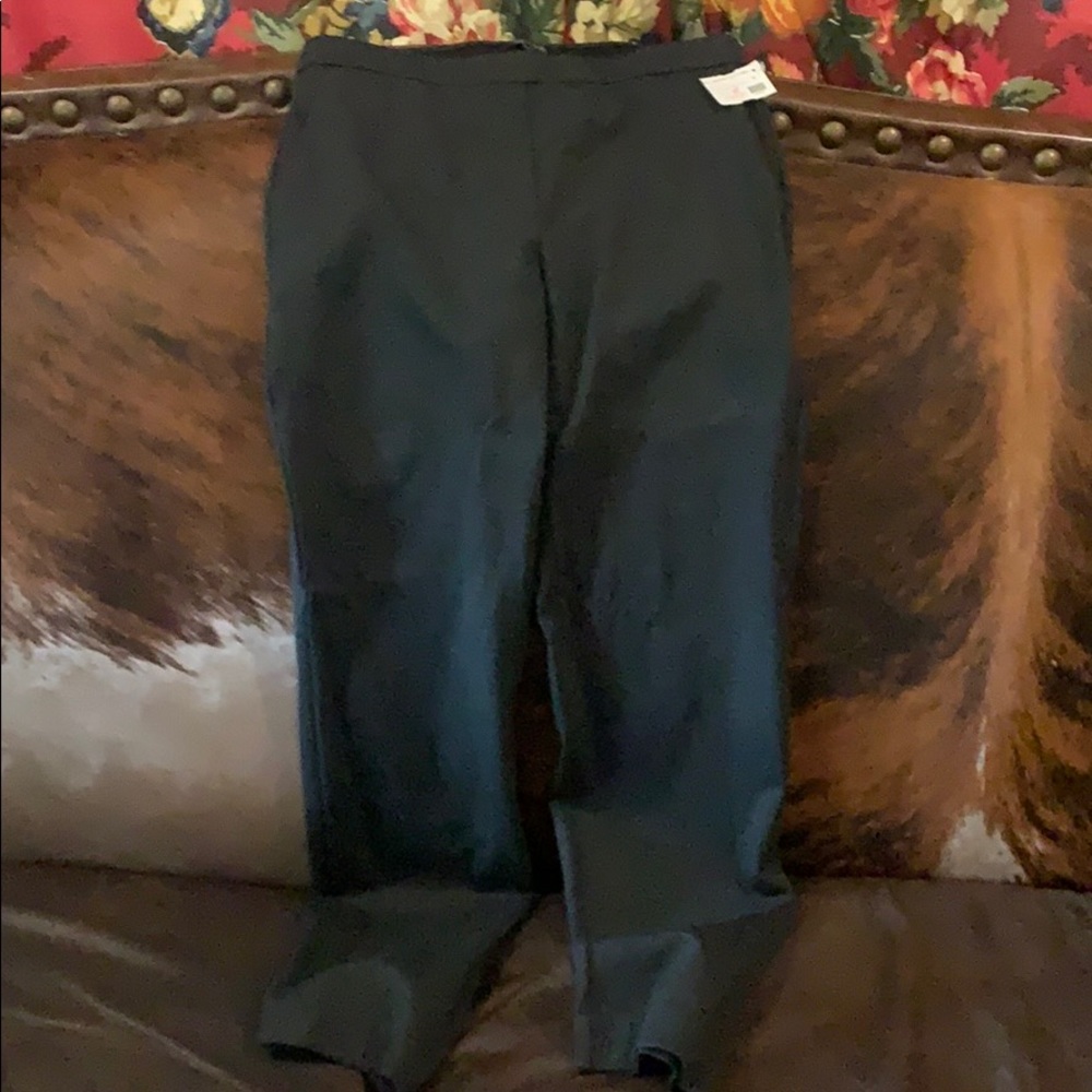 Elastic black pants